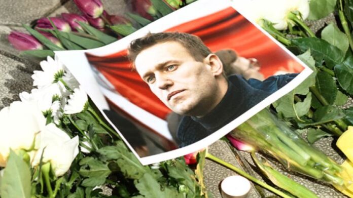 Външните министри на ЕС обсъждат санкции срещу замесените в смъртта на Навални