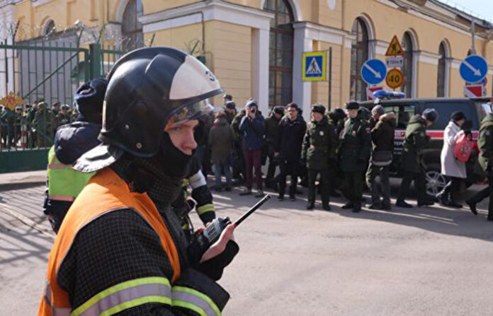 Взрив във Военно-космическата академия в Петербург