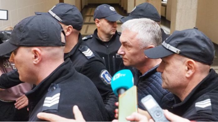 За да положи клетва: Джейхан Ибрямов излиза от ареста