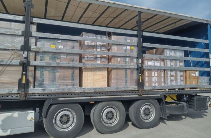 Задържаха над 280 000 къса цигари в товарен автомобил в района на Дунав мост – Видин