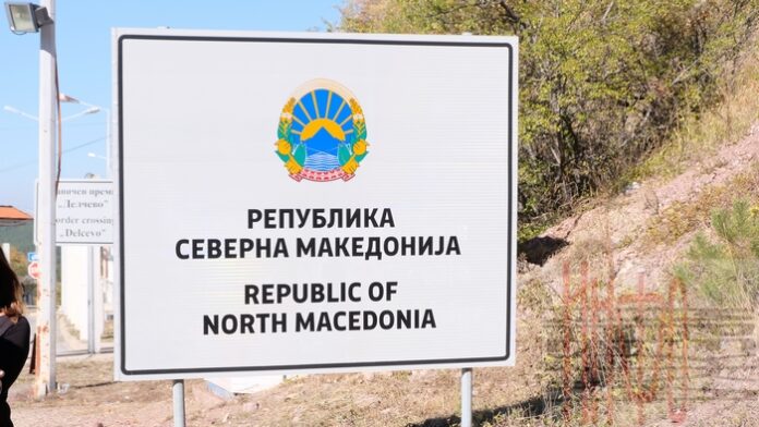 Задържаха шофьор на камион на границата ни с Македония