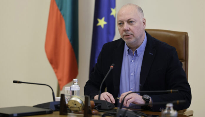 Зафиров: НОИ да преизчисли пенсиите