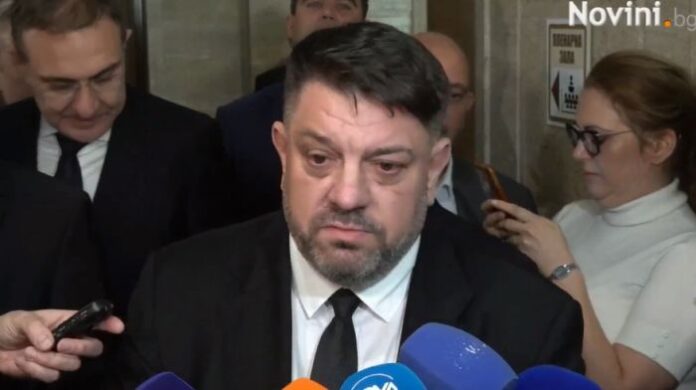 Зафиров за избора на председател на НС: Призовахме за оттегляне на кандидатите на всички партии