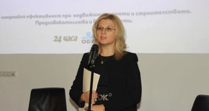 Зам.-министър Витанова: До средата на януари щe бъдат подписани всички договори за саниране на жилищни блокове