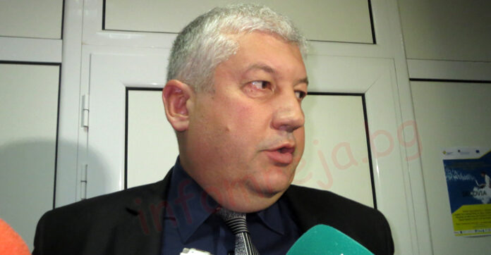 Започна проверка по случая с детето със счупени крачета