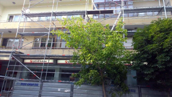 Започна санирането на още четири блока в Гоце Делчев