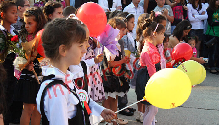 Започва новата учебна година