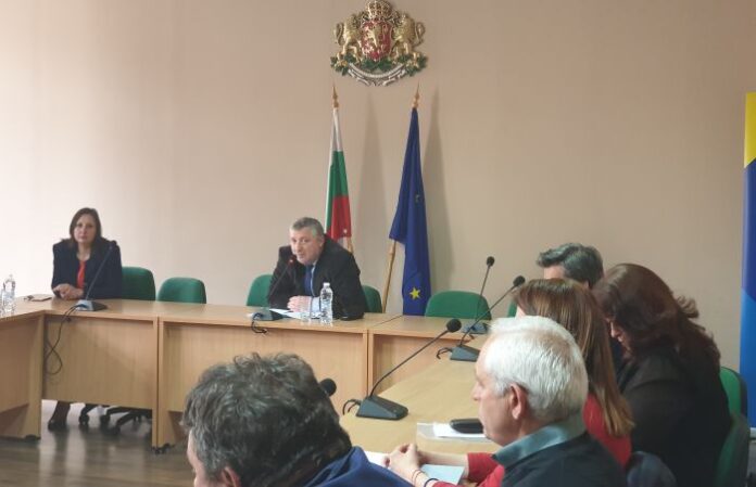 Заседава Областният съвет за сътрудничество по етнически и интеграционни въпроси към Областна администрация – Кюстендил