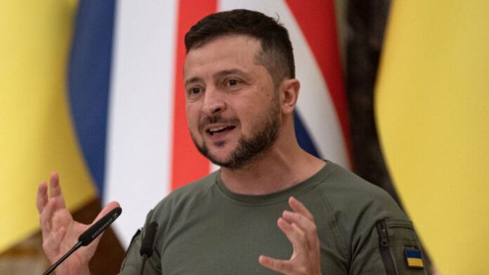 Зеленски: От 10 октомври досега са разрушени 30% от украинските електроцентрали