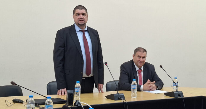 Емил Радев в ЮЗУ: Изкуственият интелект е шанс за революционен научен и икономически скок в Европа