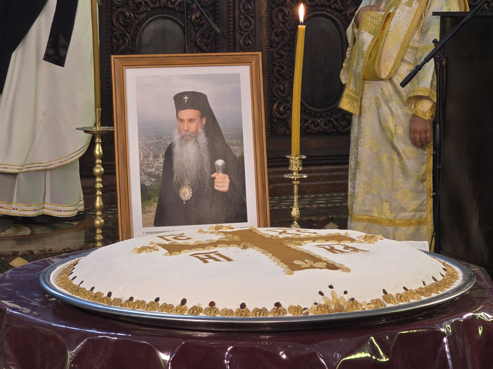 Заупокойна литургия отслужиха в Гоце Делчев в памет на митрополит Натанаил Заупокойна литургия отслужиха в Гоце Делчев в памет на митрополит Натанаил - Инфомрежа