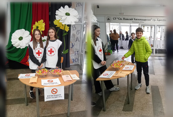 Ученици от Кресна с кампания „Вземи бонбон вместо цигара!“