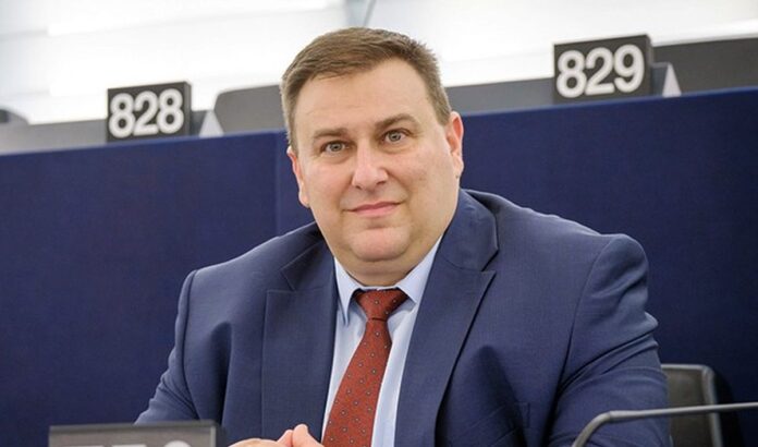 Евродепутатът Емил Радев: Никакъв компромис с личните данни при цифровото евро