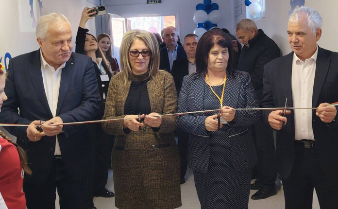 Откриха нов STEM център в училището в село Буково