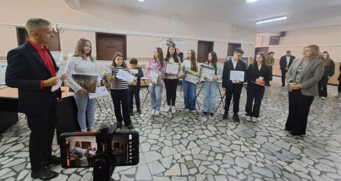 Сдружение „Близо ДО ТЕБ“ получи подкрепа за над 200 семейства на деца с аутизъм в Дупница