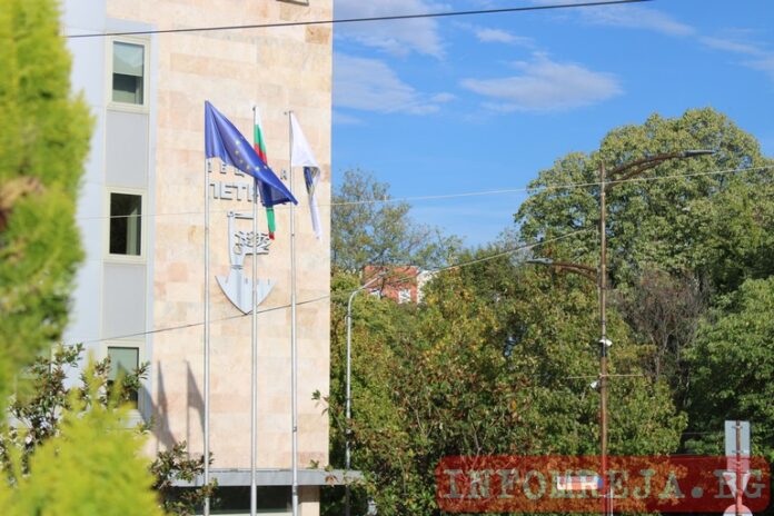 Увеличават данъка за недвижими имоти в Петрич, скача и такса „Смет“