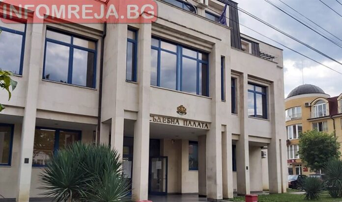 Върла измамница от Гоце Делчев отива на съд, завлякла 11 души с почти 411 000 лв.