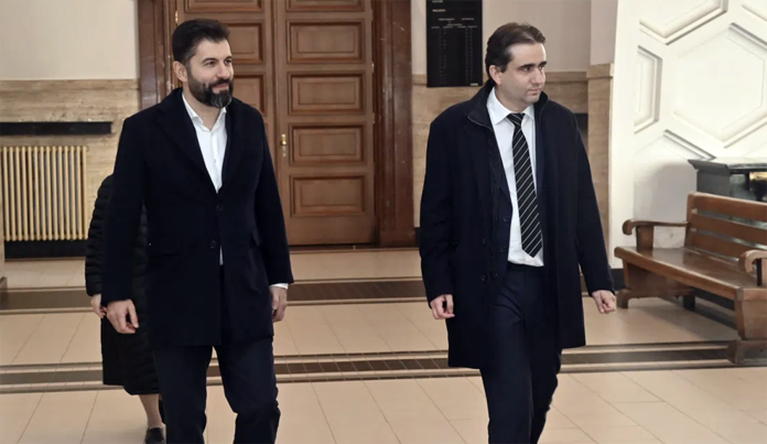 Съдия Емил Дечев се отведе от делото срещу Кирил Петков и Божидар Божанов