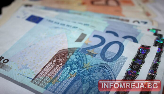 Реквизитна банкнота от 20 евро влезе в обращение в разградско село