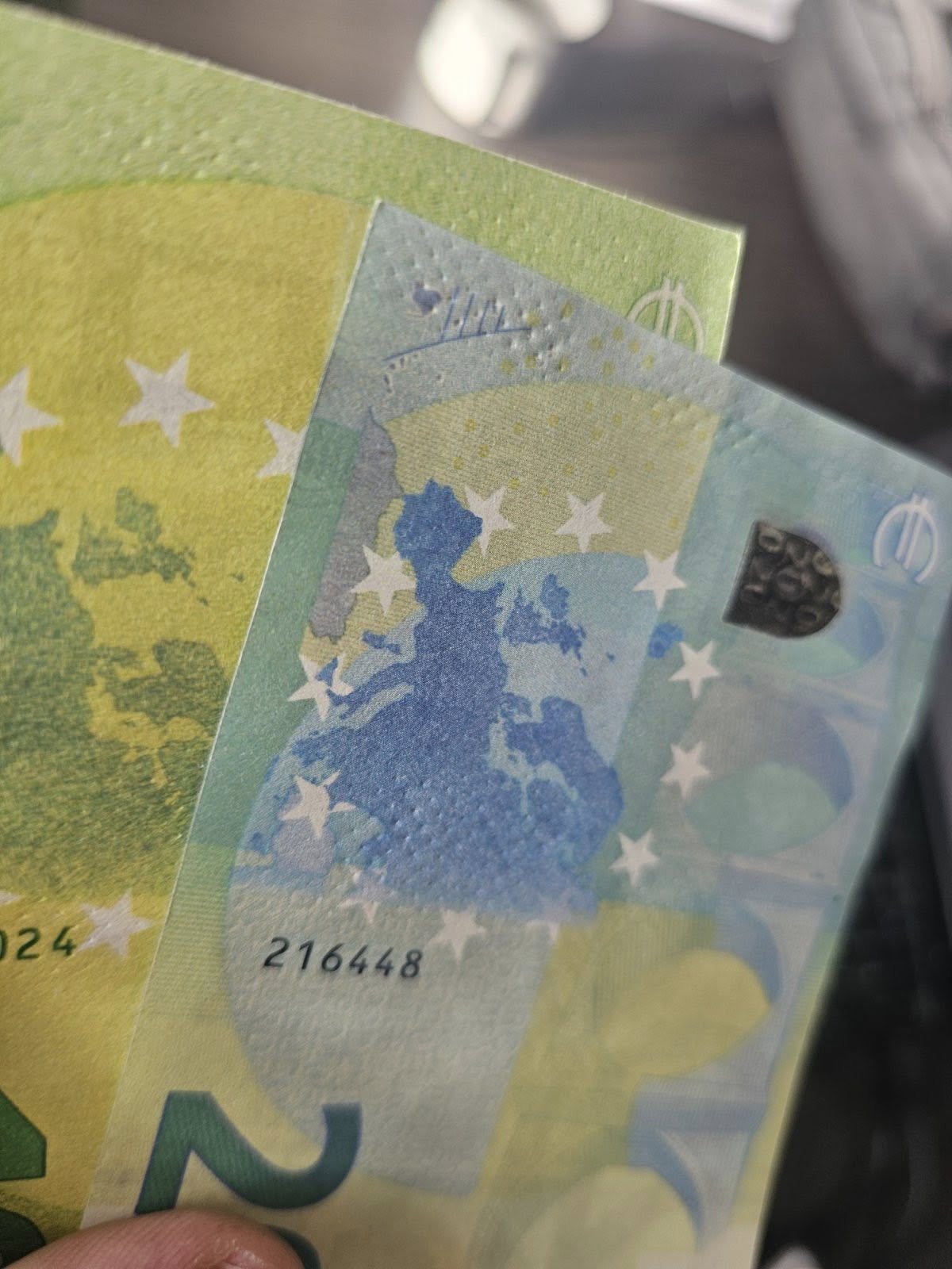 ГДБОП показва фалшиви евро, дава съвети как да ги разпознаем - Инфомрежа
