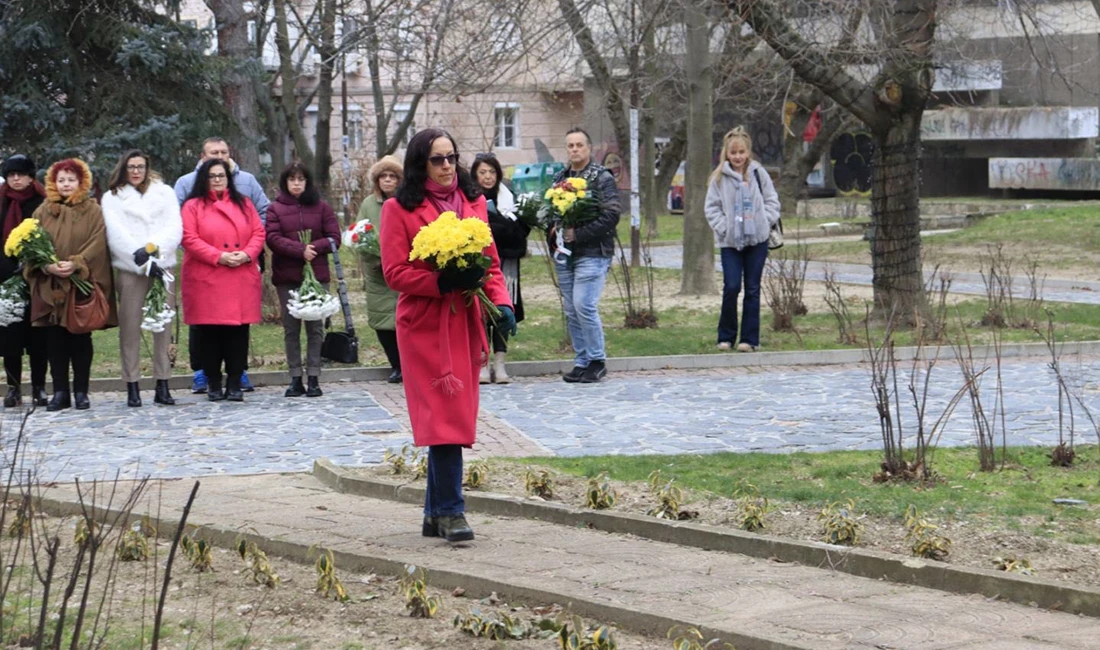 Две банскалийки и бивш депутат от Сандански номинирани за водач на листата на ПП в Пиринско Две банскалийки и бивш депутат от Сандански номинирани за водач на листата на ПП в Пиринско - Инфомрежа