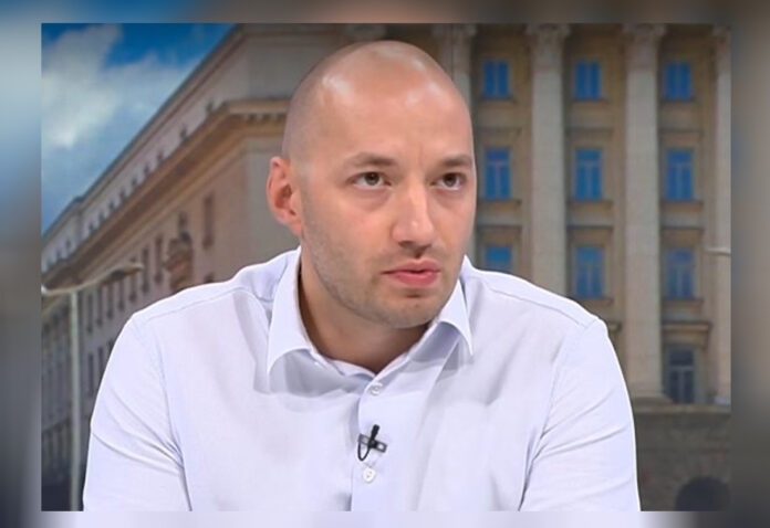 Димитър Ганев: Радев няма време да регистрира партия, ще участва с коалиция