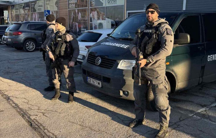 Жандармерията следи за реда в големите градове, командироваха екипи за „Сурва“ в Петрич