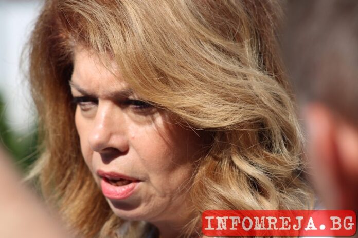 Йотова кани Назарян на консултации за служебен премиер