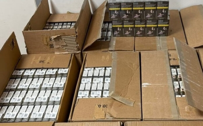 Турски шофьор опита да пренесе контрабандни цигари за 50 000 евро в камион за Нидерландия