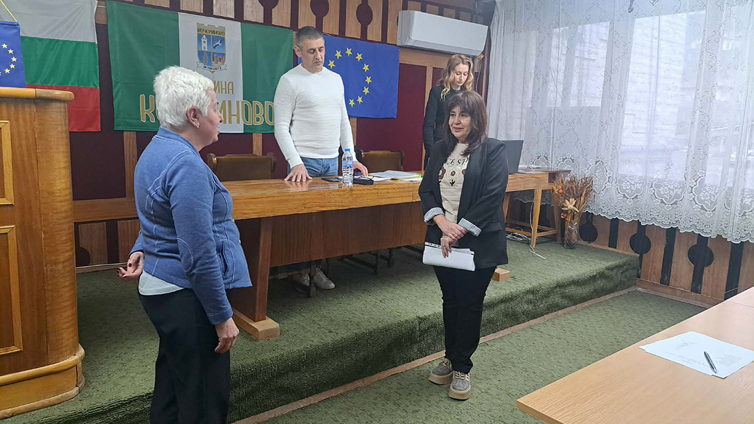 Цветанка Иванова официално встъпи в длъжност като кмет на село Бараково Цветанка Иванова официално встъпи в длъжност като кмет на село Бараково - Инфомрежа
