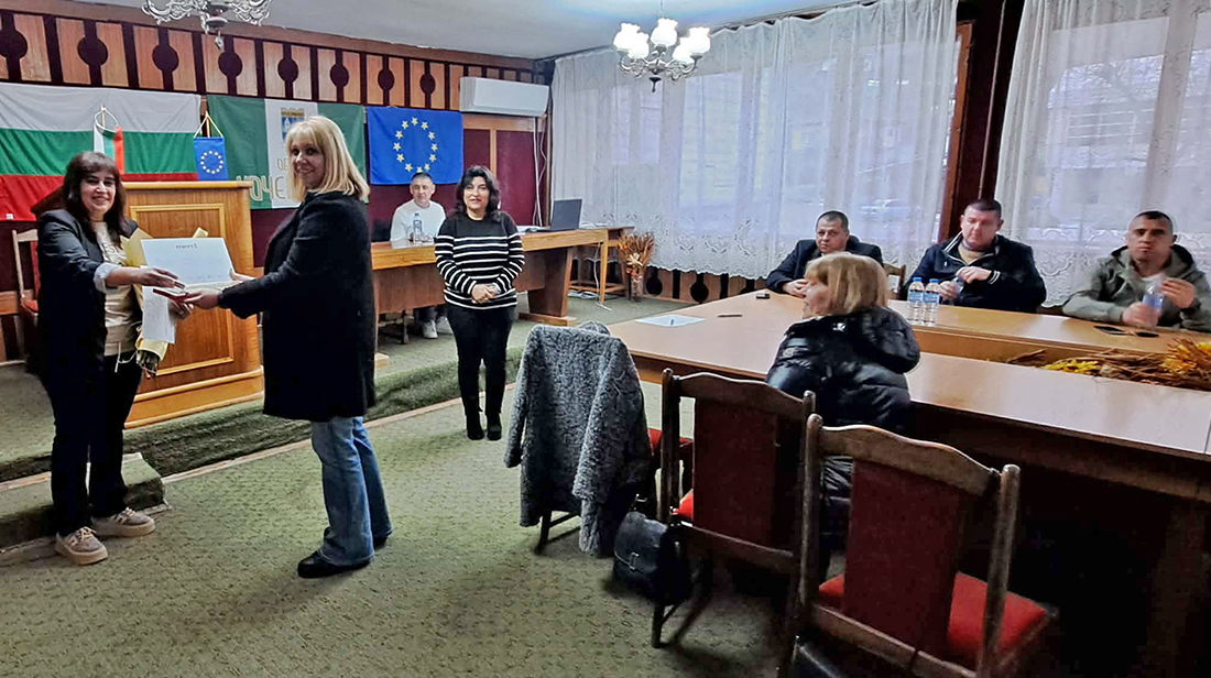 Цветанка Иванова официално встъпи в длъжност като кмет на село Бараково Цветанка Иванова официално встъпи в длъжност като кмет на село Бараково - Инфомрежа