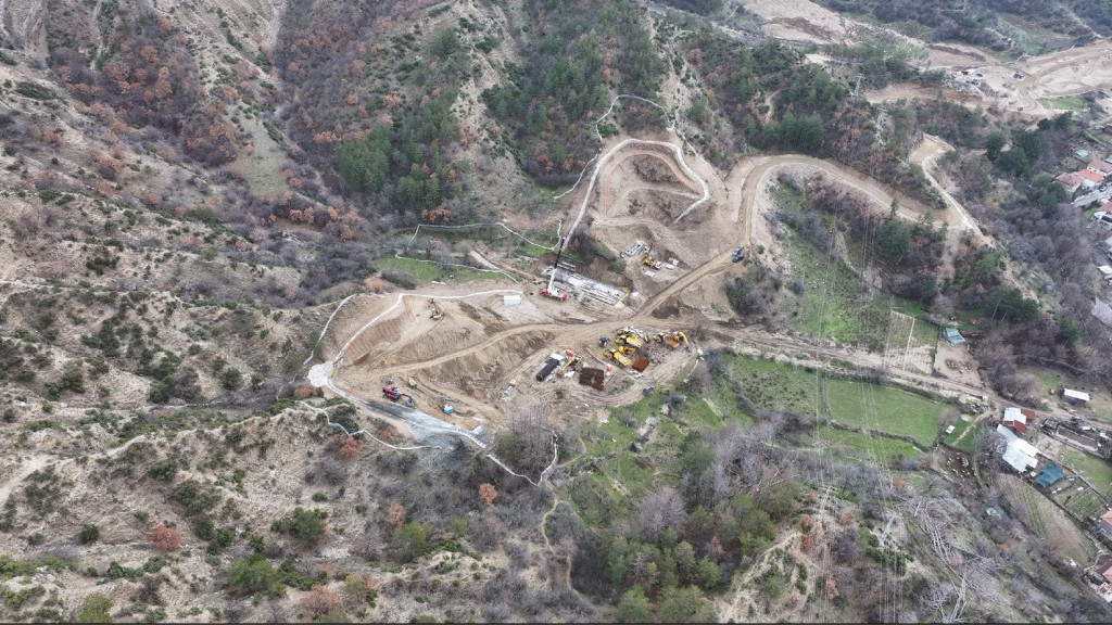 Обходният път на Кресна напредва с три моста и два тунела - Инфомрежа