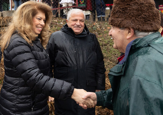 Йотова призова за край на „политическото опиянение“ на празника на виното в Делчево