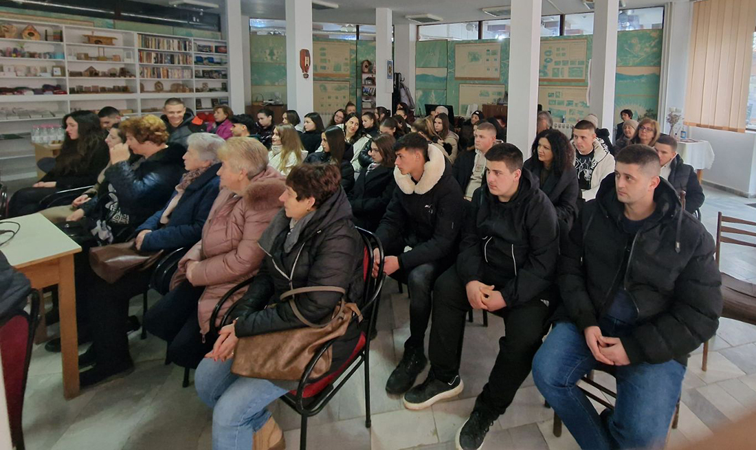 Вивиа Ники омагьоса публиката в Белица с филм за „скритата красота“ на Северното Черноморие Вивиа Ники омагьоса публиката в Белица с филм за „скритата красота“ на Северното Черноморие - Инфомрежа