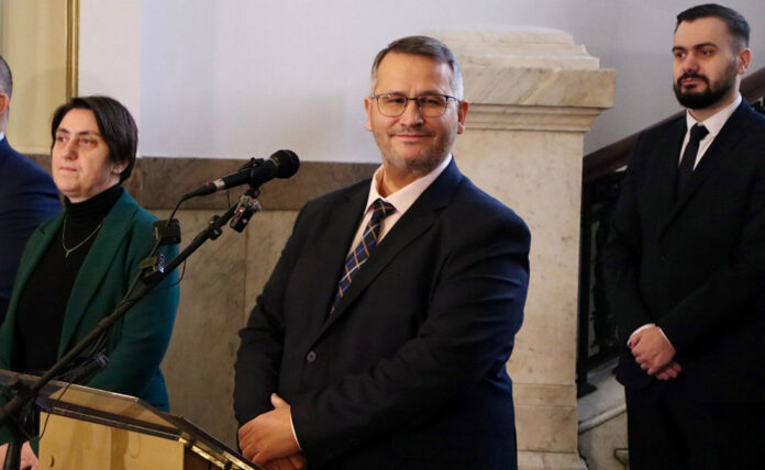 Слави Трифонов поиска оставката на земеделския министър Иван Христанов