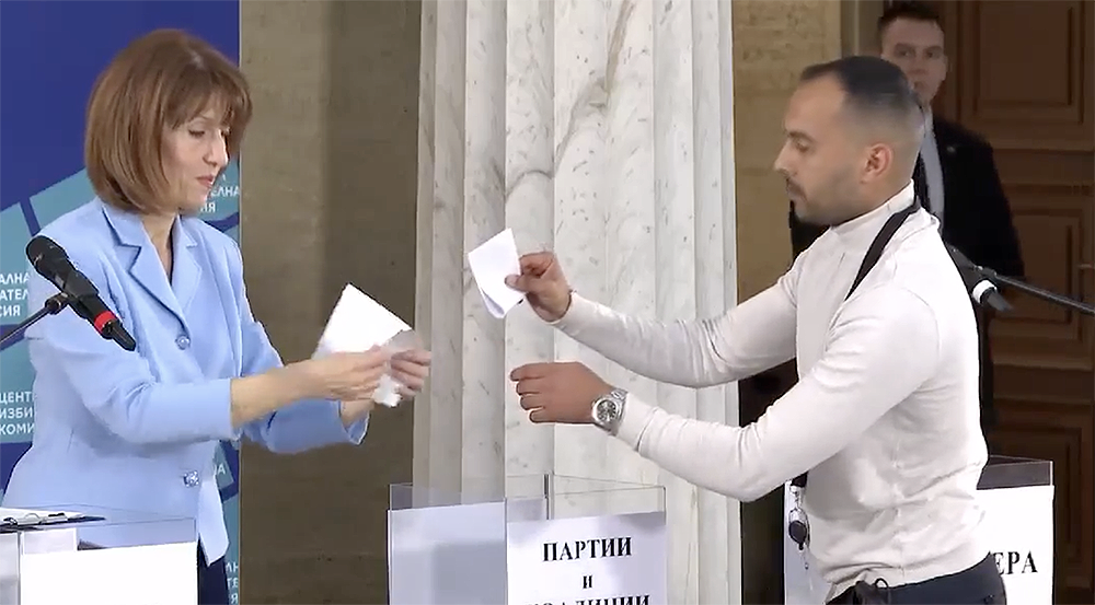 Жребият е хвърлен! Ясни са номерата на партиите и коалициите за вота на 19 април - Инфомрежа