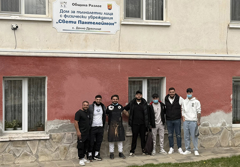 Красота с кауза: Млади стилисти подариха усмивки и нови прически в Дома в Долно Драглище - Инфомрежа