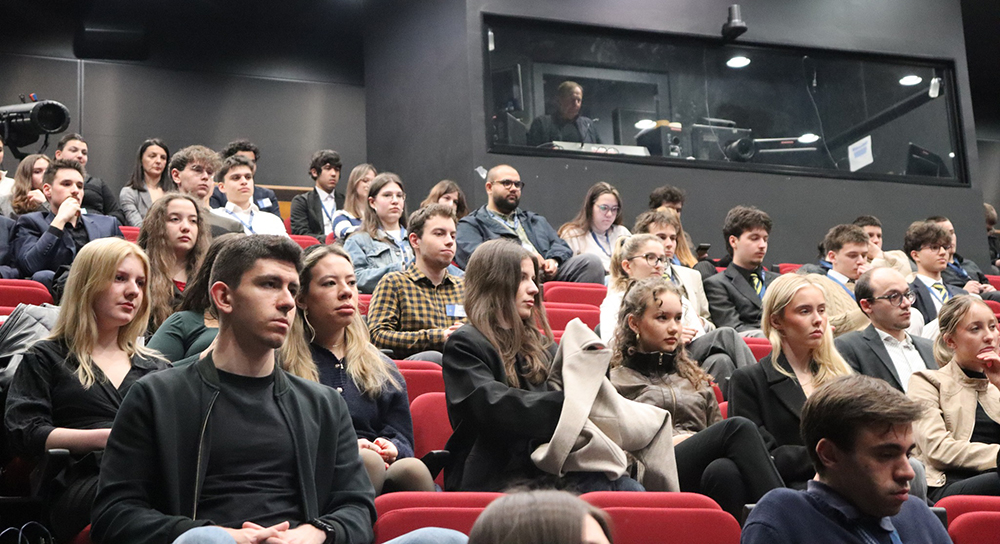Най-голямата ЕС симулация в Югоизточна Европа събра бъдещи политици в Благоевград - Инфомрежа