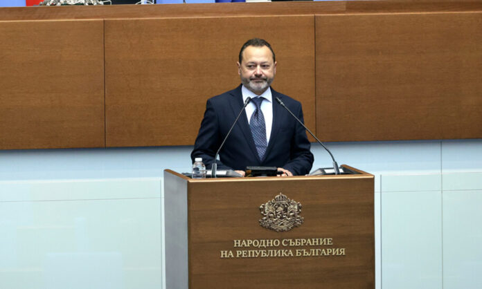 Николай Найденов е новият служебен министър на регионалното развитие