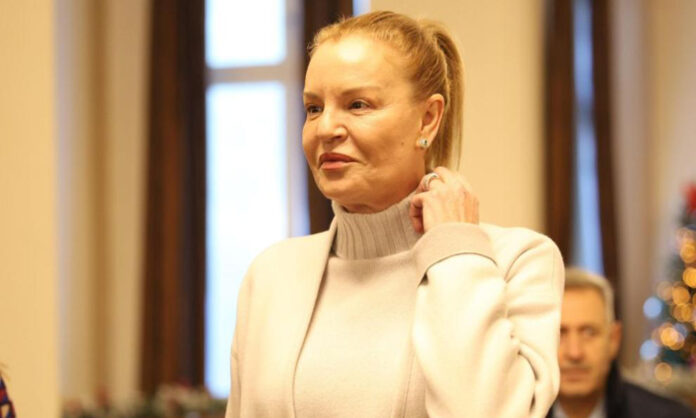 Агенцията по вписванията отказа да заличи Стефка Костадинова като председател на БОК