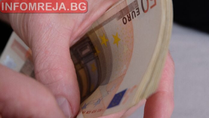 Как да ни дадат 20 евро като компенсация за скъпото гориво?