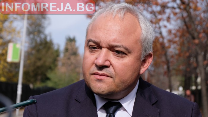 Радев обяви водачите на листите в страната: Спортисти, бивши министри и бизнесмени Радев обяви водачите на листите в страната: Спортисти, бивши министри и бизнесмени - Инфомрежа