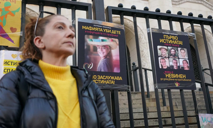НС изслуша Дечев за „Петрохан“, протест блокира Съдебната палата: Искаме истината!