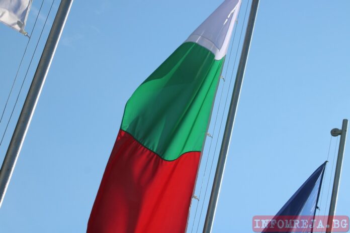 Външно министерство призовава българите да напуснат Ливан незабавно