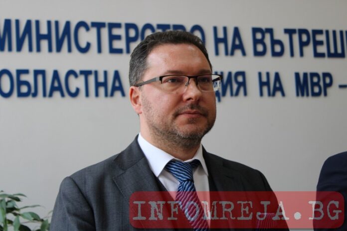 Митов: Министър не бива да коментира детайли по разследването „Петрохан“