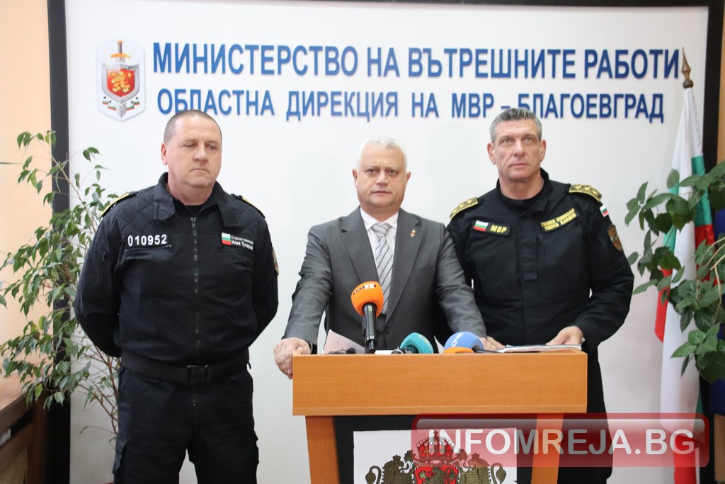След операцията в Пиринско: Не откриха пари, само списъци, 38 са задържани - Инфомрежа