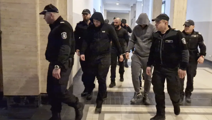 Съдът остави в ареста седем от обвиняемите за бруталния рекет в София
