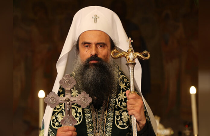 Патриарх Даниил: На Велики петък да смирим сърцата си и да благодарим за Божията любов