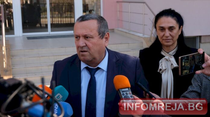 Проект „Красива България“ обновява училища, читалища и болници в 49 общини през 2026 г.