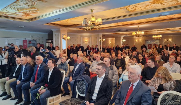 Социалистите в Дупница с мощна подкрепа за Крум Зарков и Иван Ибришимов Социалистите в Дупница с мощна подкрепа за Крум Зарков и Иван Ибришимов - Инфомрежа
